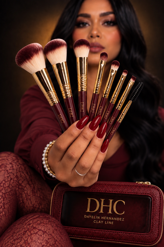 🔥 BORN OF FIRE — 16-PIECE LUXURY MAKEUP BRUSH SET + DHC CASE 🦂
